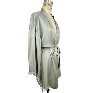 Anthropologie BHLDN Satin Robe Women M Sage Green Lace Sleepwear Lounge Elegant